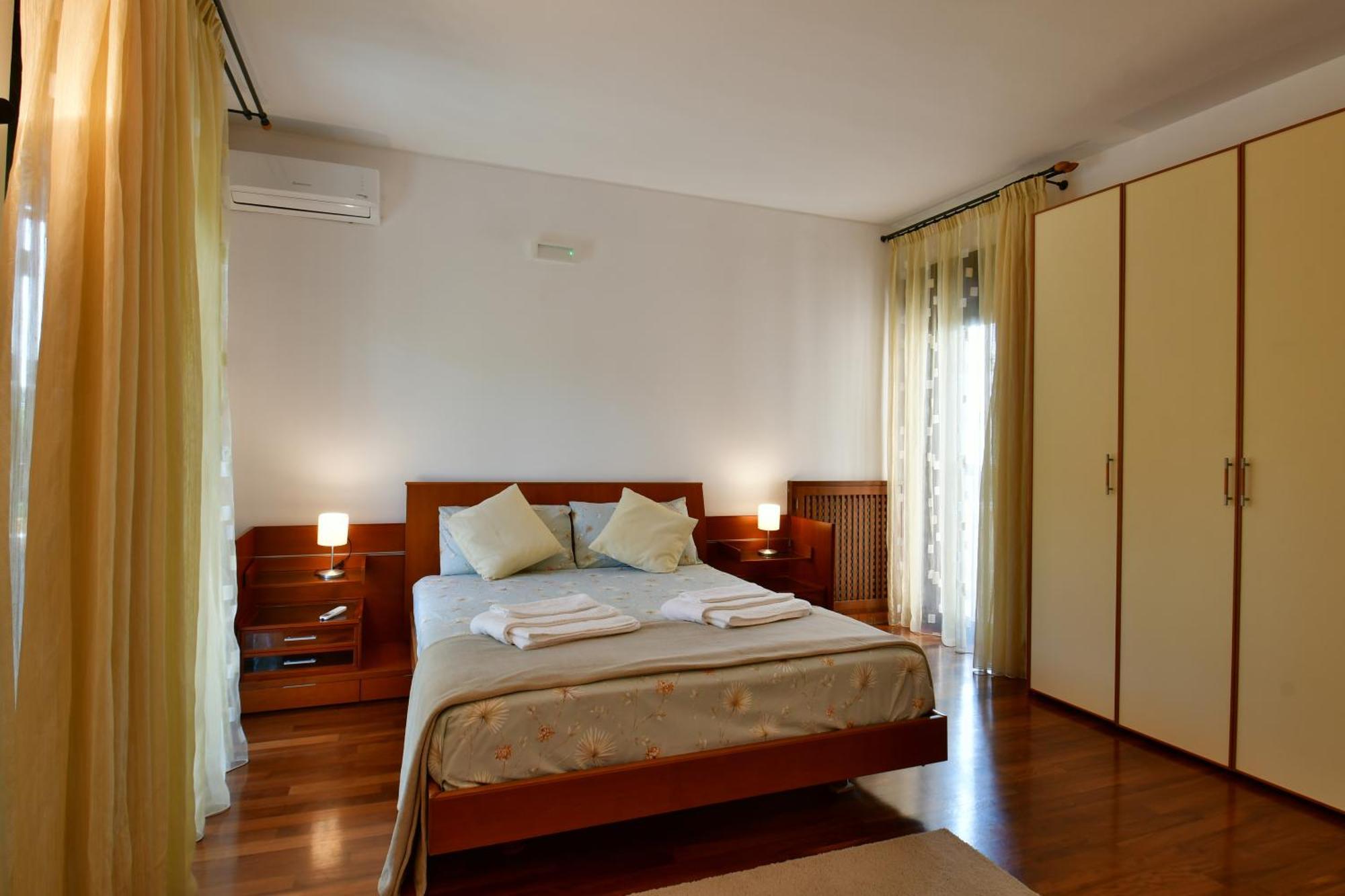 Amaranda Bed & Breakfast *
